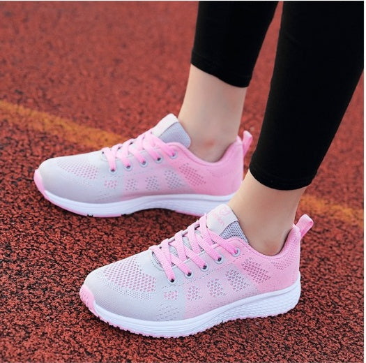 Female student sport breathable mesh shoes
