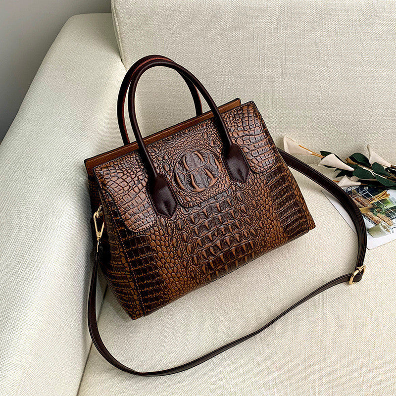 Stylish European And American Fashion Ladies Shoulder Messenger Handbag in crocodile pattern, perfect for any outfit.