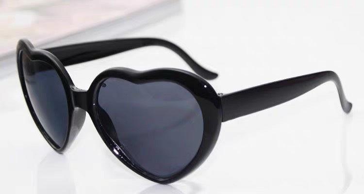Heart-shaped Lights Become Love Special Effects Sunglasses