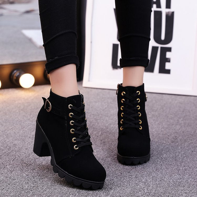 Cross strappy Martin Boots