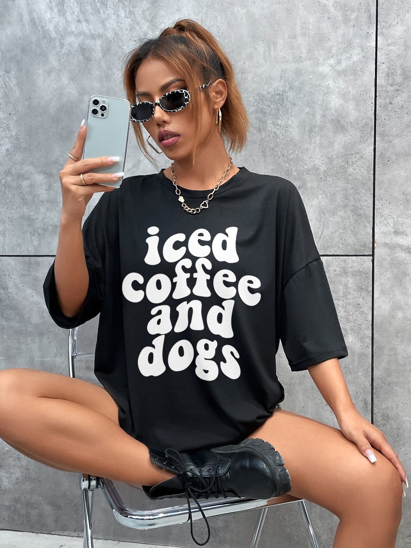 Women's Round Collar Designs Oversized T-shirt