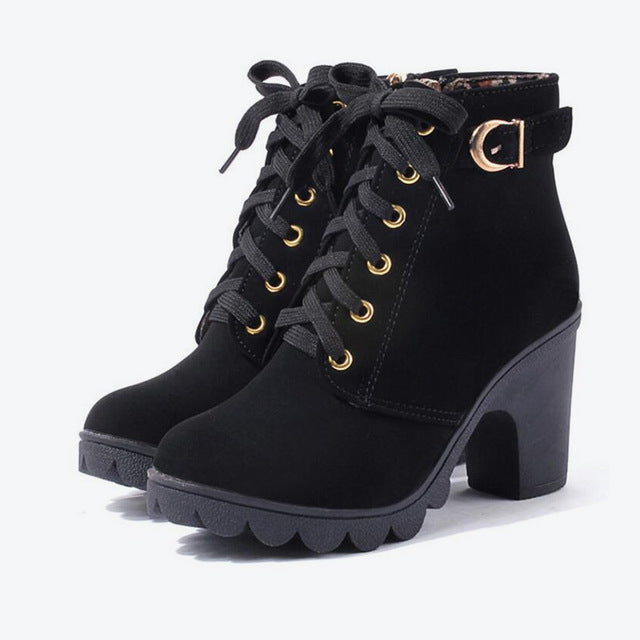 Cross strappy Martin Boots