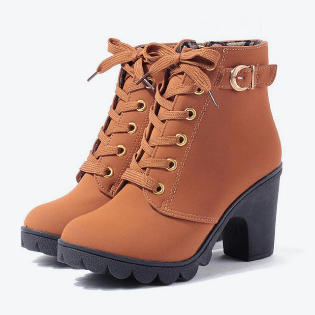 Cross strappy Martin Boots