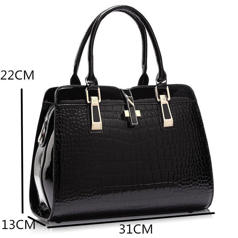 Casual women's fashion luxury high quality pocket designer handbag