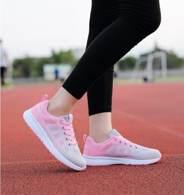 Female student sport breathable mesh shoes
