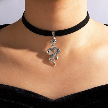 Chokers Witchy Gothic Grunge Collar Velvet Necklace Dark Jewelry - 16th Avenue