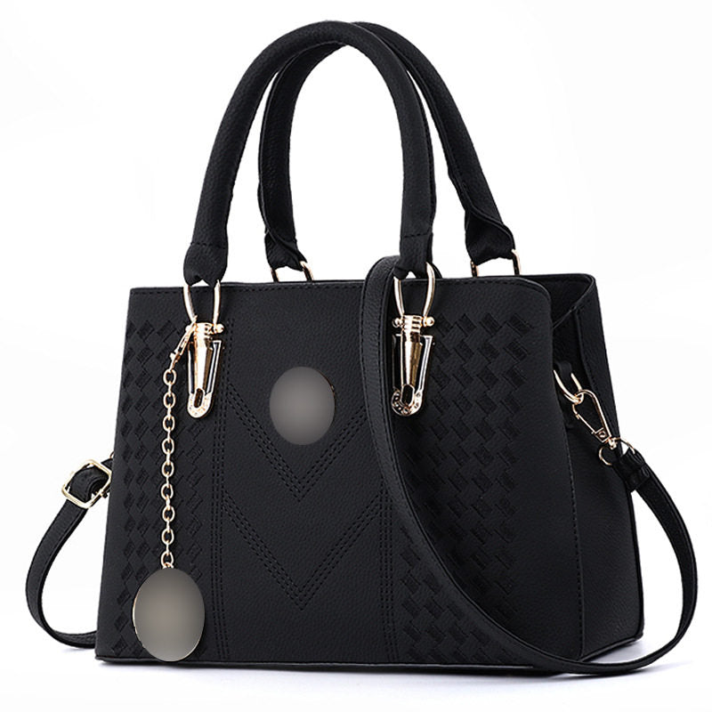 16th Avenue Womens Shoulder Bag - Handbags