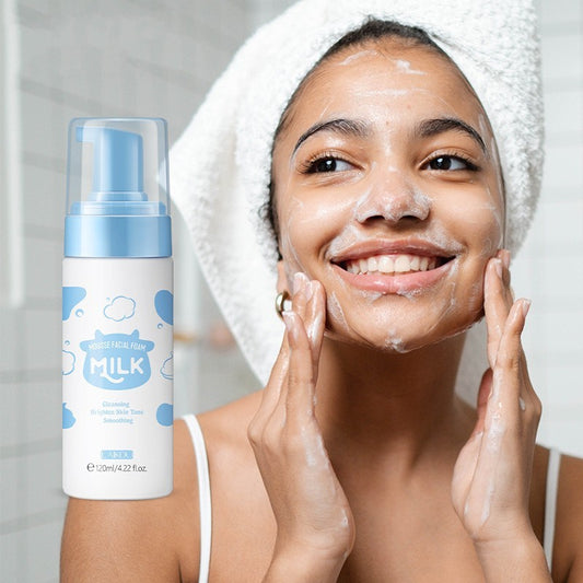 120ml Pore Cleaning Skin Care Product enhances your routine with deep cleansing for radiant skin. Perfect for daily use!