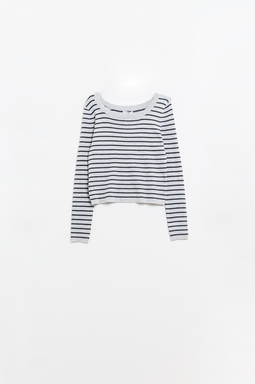 Q2 Grey Striped Fine Knit Sweater With Boat Neck - Women's Fashion - Women's Clothing - Sweaters - Pullovers
